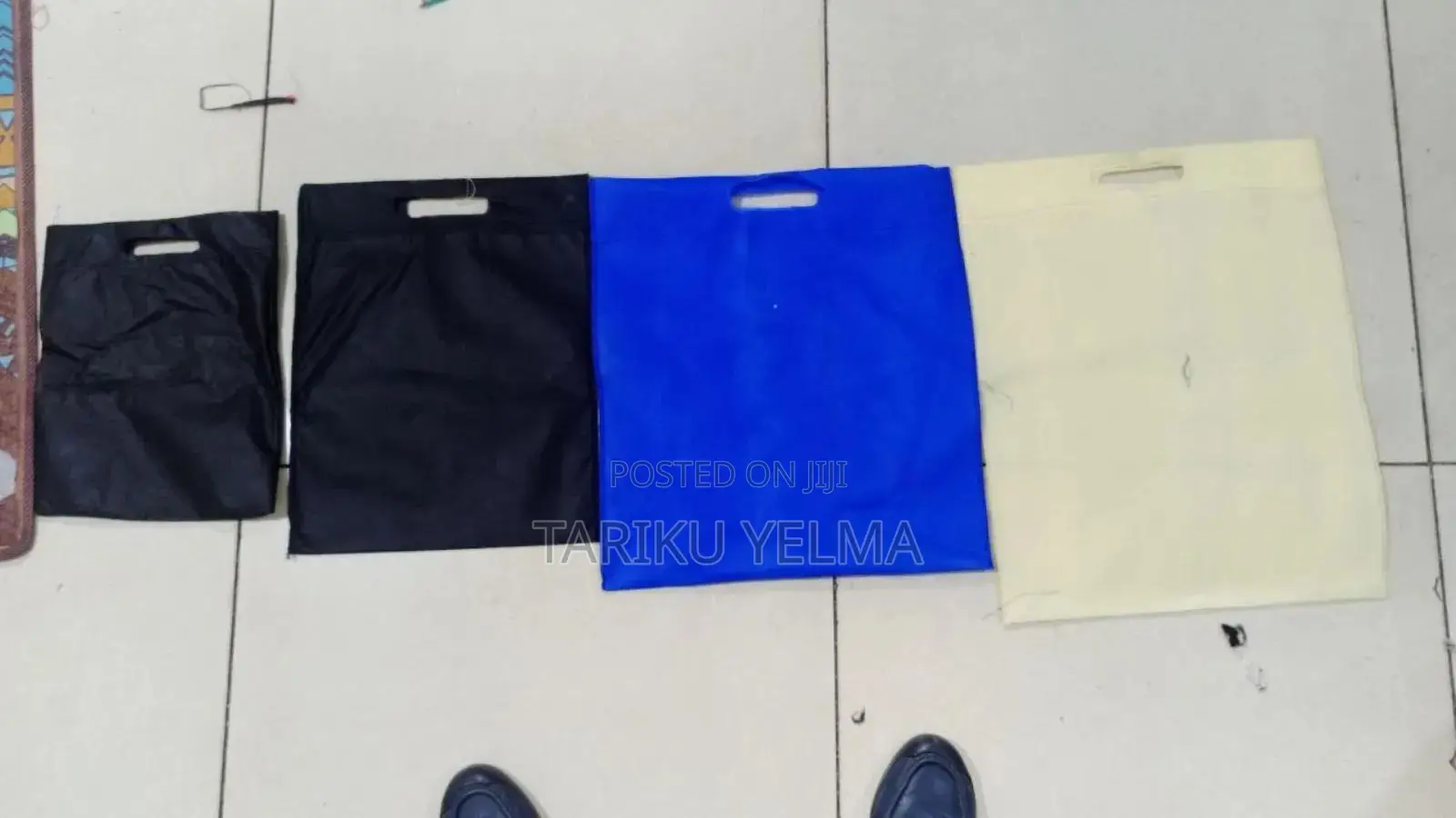 Nonwoven Bag