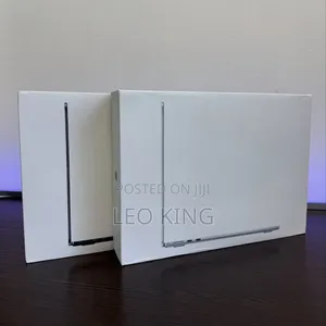 New Laptop Apple MacBook Air 2025 M4 13-inch 16GB Intel SSD 256GB