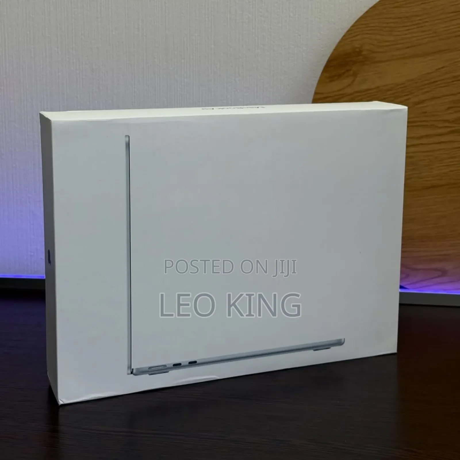 New Laptop Apple MacBook Air 2025 M4 13-inch 16GB Intel SSD 256GB