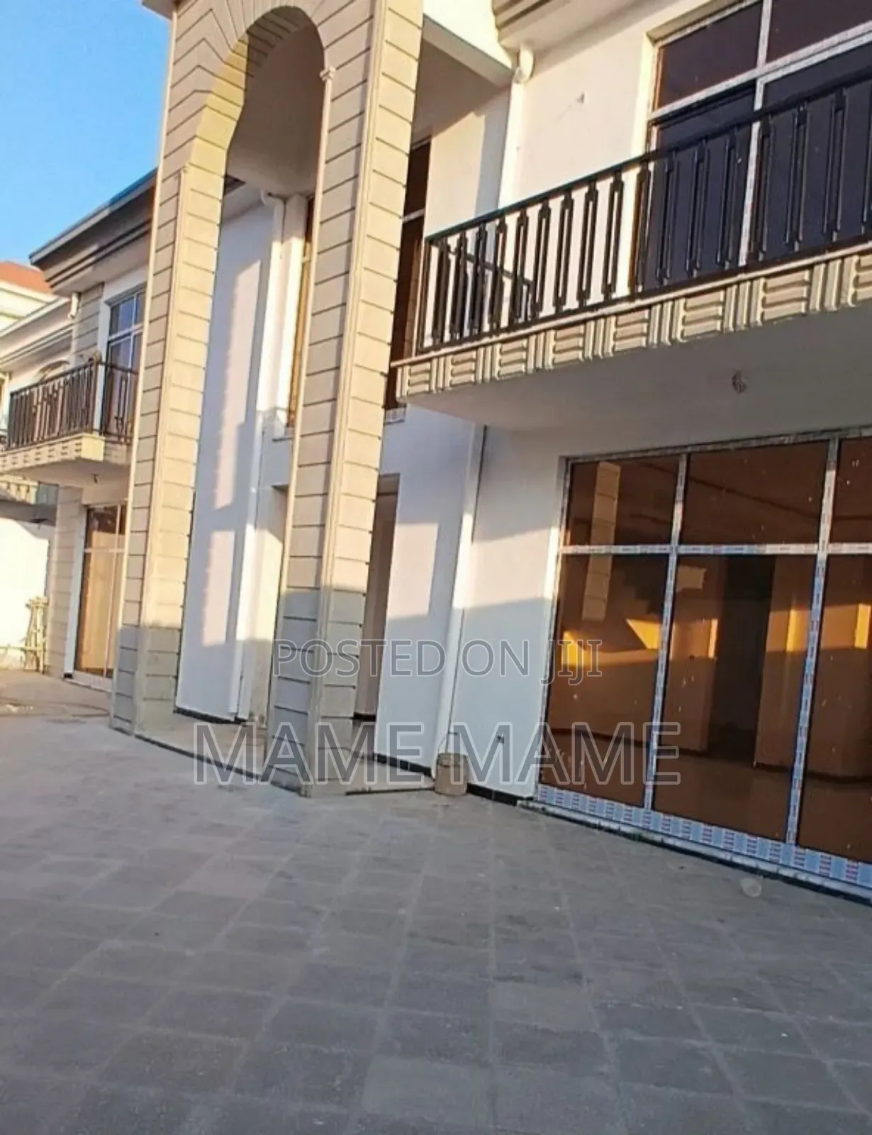 7bdrm House in Tafo, Bole for sale