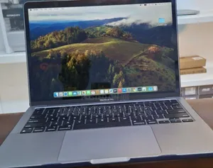 New Laptop Apple MacBook Pro M1 8GB Apple M1 Pro SSD 512GB