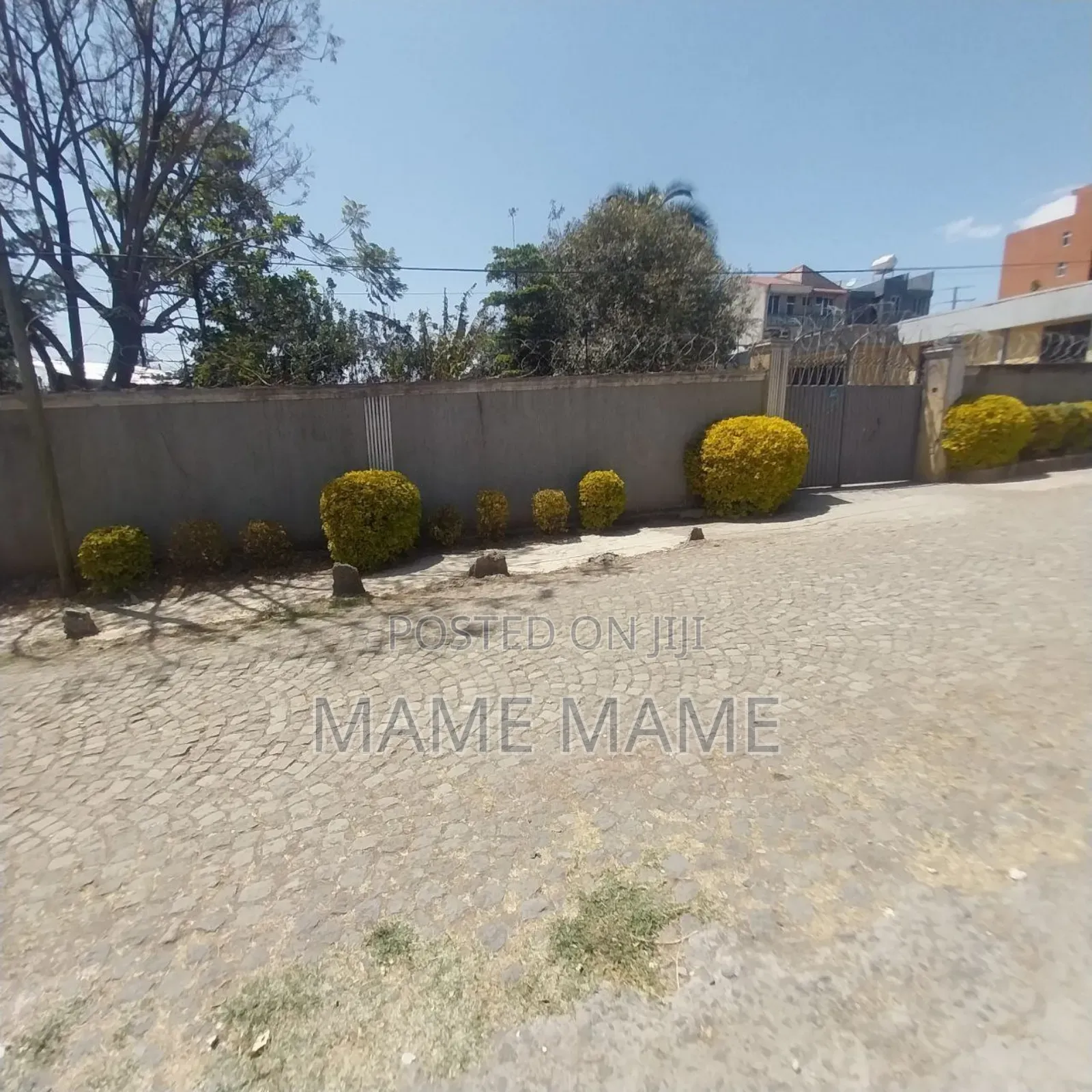 3bdrm House in Addis Abeba, Bole for sale