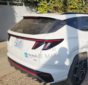 Hyundai Tucson 2022 White