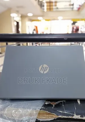 New Laptop HP Stream Notebook 8GB Intel Core I5 SSD 2T