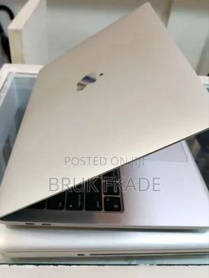 New Laptop Apple MacBook Pro M1 16GB Apple M1 Pro SSD 512GB