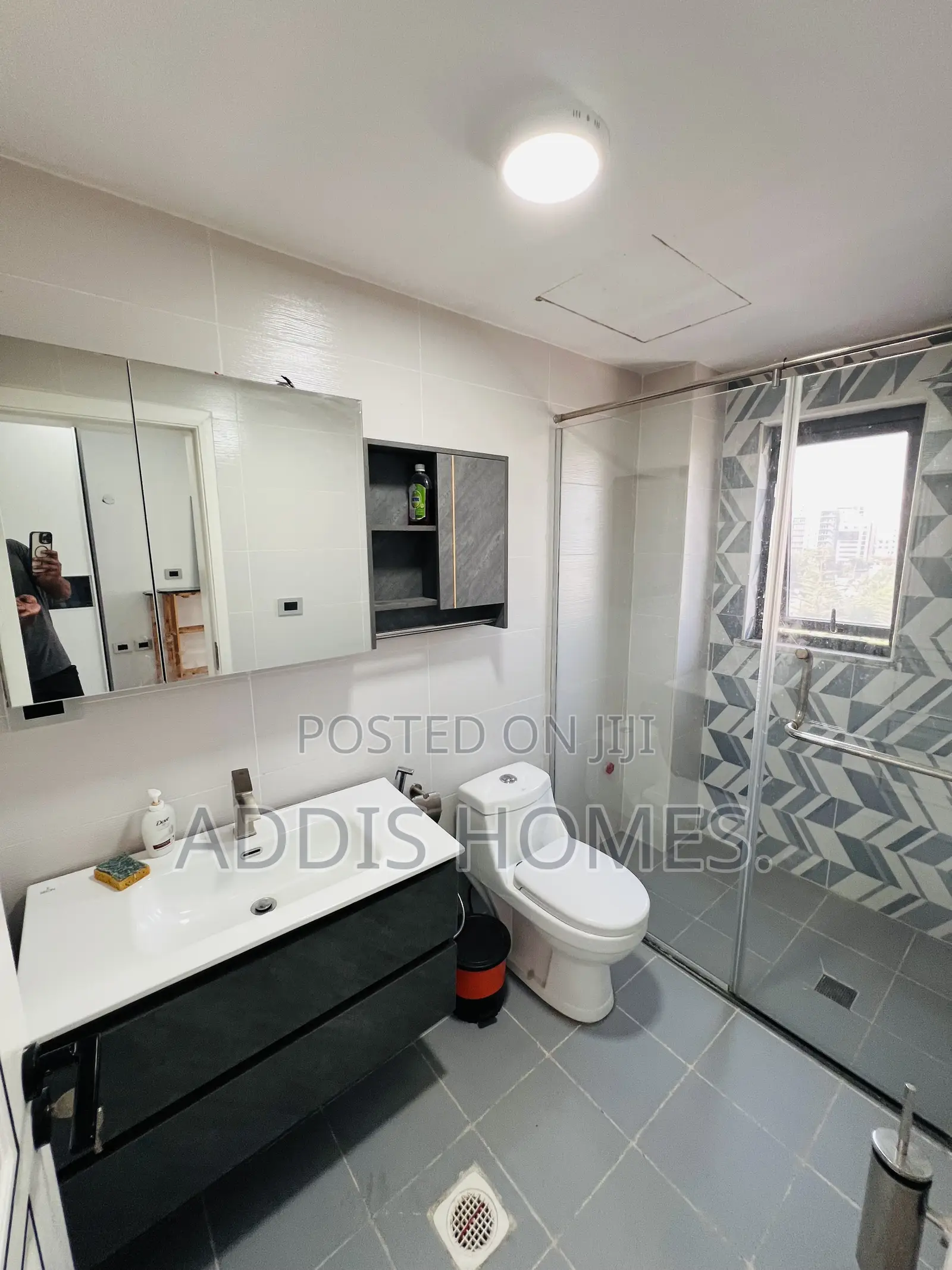 Furnished 3bdrm Apartment in Bole for rent