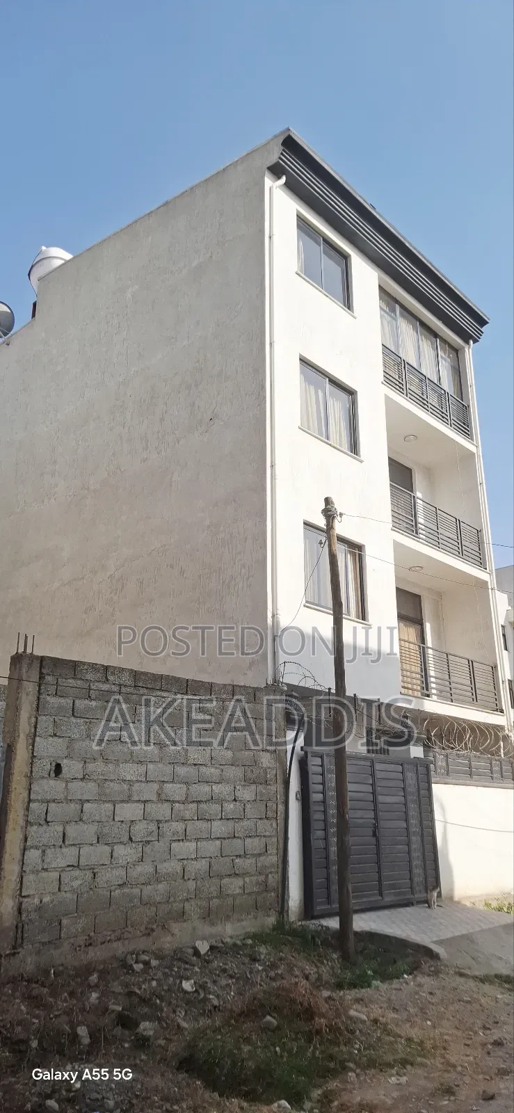 Furnished 6bdrm Townhouse/Terrace in Bole Ayat for sale