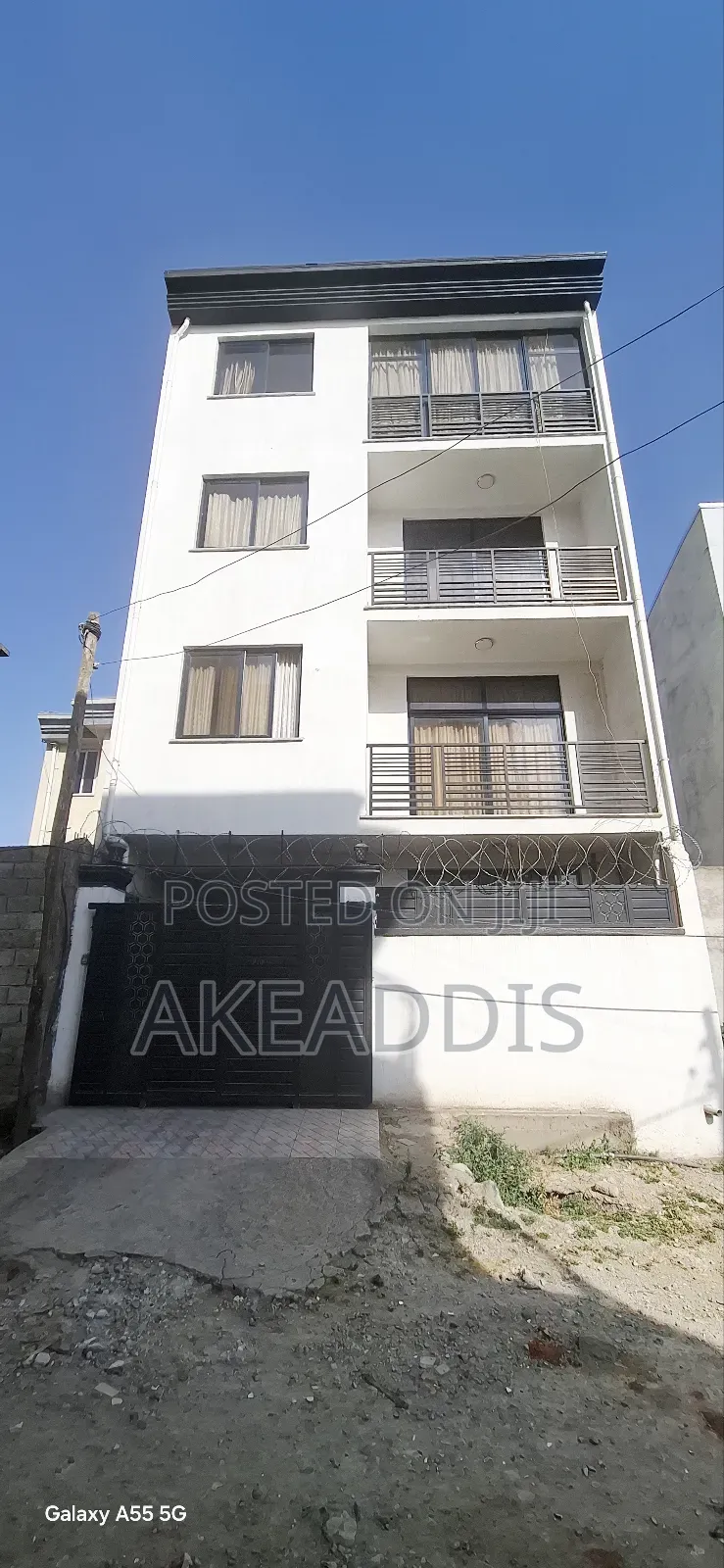 Furnished 6bdrm Townhouse/Terrace in Bole Ayat for sale