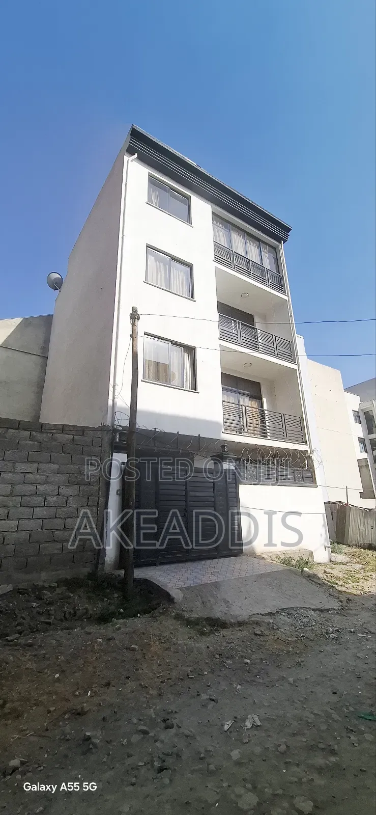 Furnished 6bdrm Townhouse/Terrace in Bole Ayat for sale
