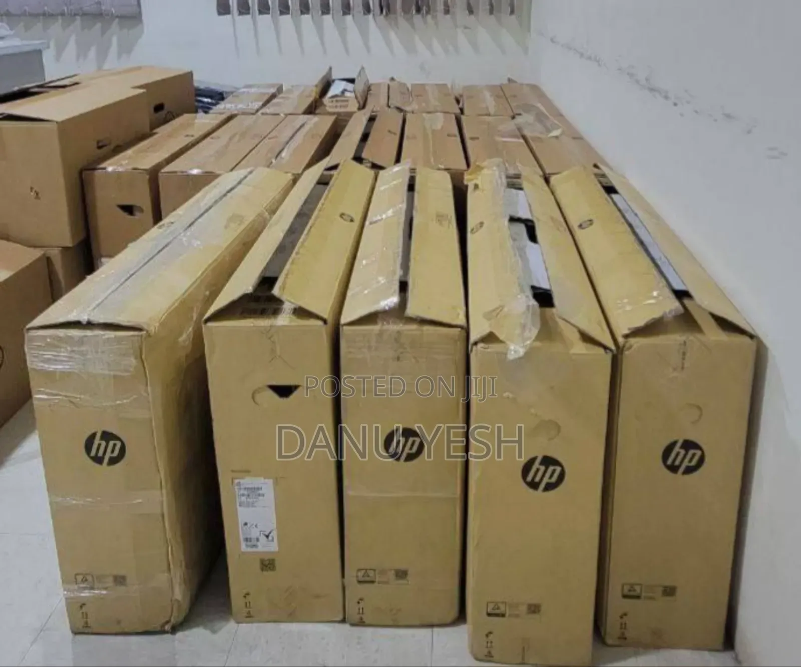 New Laptop HP OmniStudio X All-in-One 8GB Intel Core I5 SSD 512GB