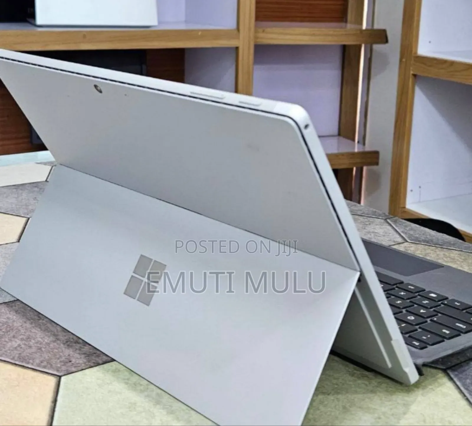 New Laptop Microsoft Surface Pro 7 16GB Intel Core I7 SSD 512GB