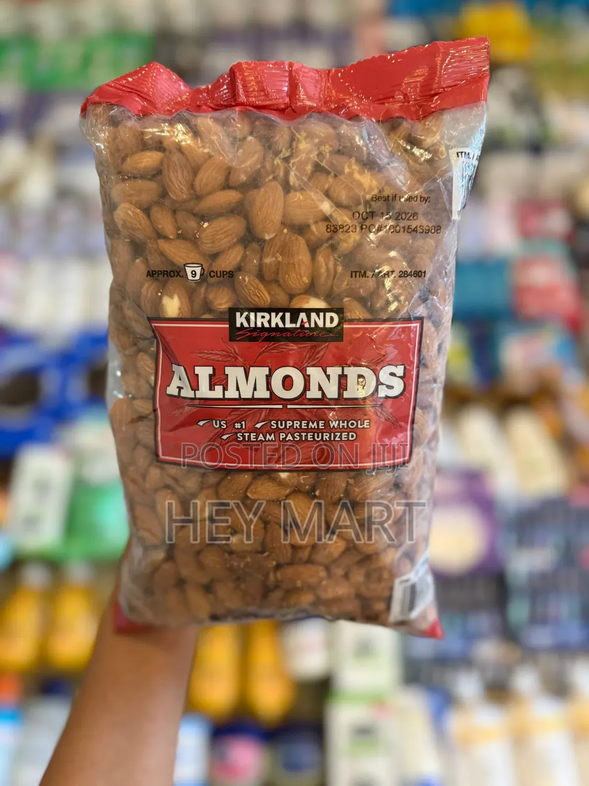 Kirkland Signature Supreme Whole Almonds