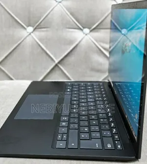 New Laptop Microsoft Surface Laptop 4 16GB Intel Core I7 SSD 512GB