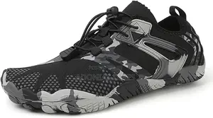 Athletes/Gym Shoes(Bare Shoes)