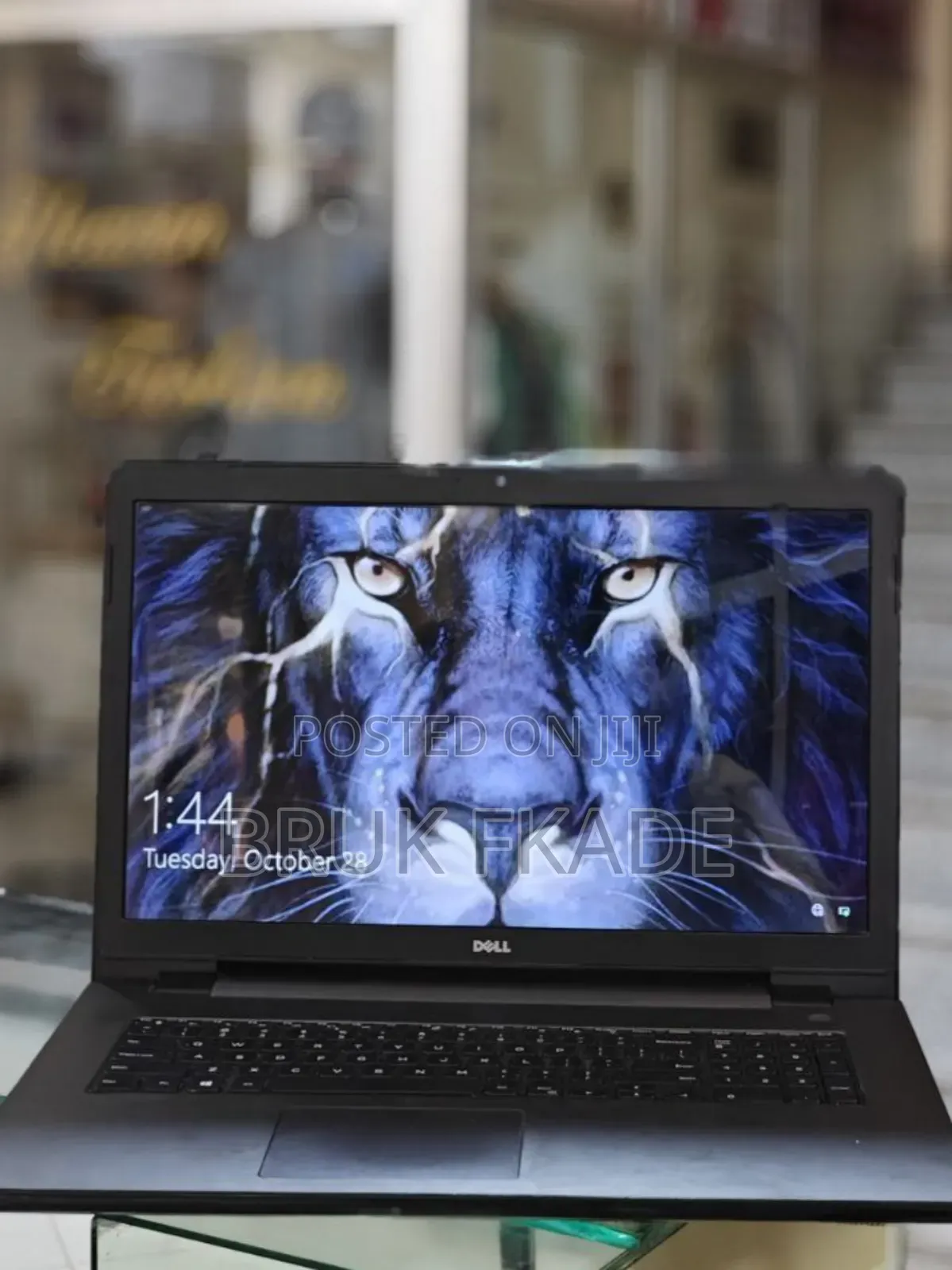 New Laptop Dell Inspiron 17 5755 1GB Intel Core I7 HDD 1T