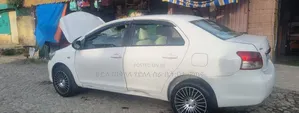 Toyota Yaris 2007 White