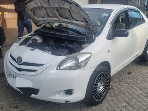 Toyota Yaris 2007 White