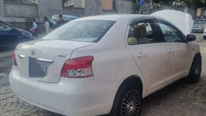 Toyota Yaris 2007 White