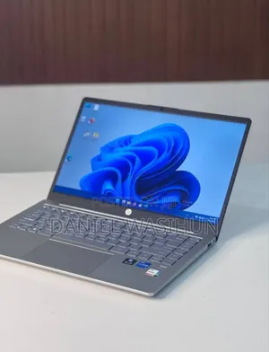 New Laptop HP Stream Notebook 16GB Intel Core I5 SSD 512GB