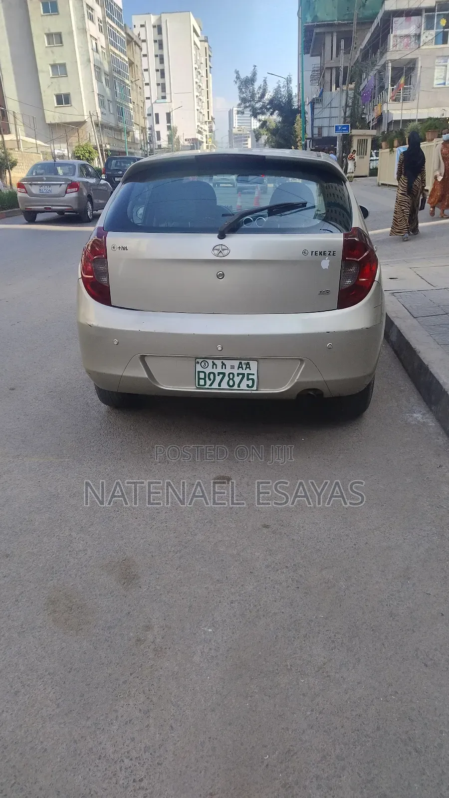 JAC J3 1.3 Hatchback FWD 2012 Gold