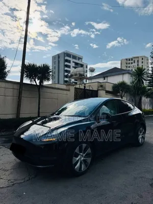 Tesla Model Y 2022 Black