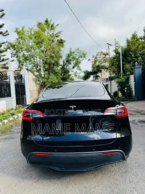 Tesla Model Y 2022 Black