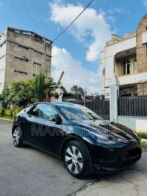 Tesla Model Y 2022 Black