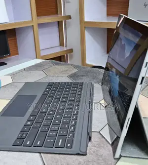 New Laptop Microsoft Surface Pro 7+ 16GB Intel Core I7 SSD 256GB