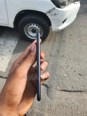 Apple iPhone 7 32 GB Black