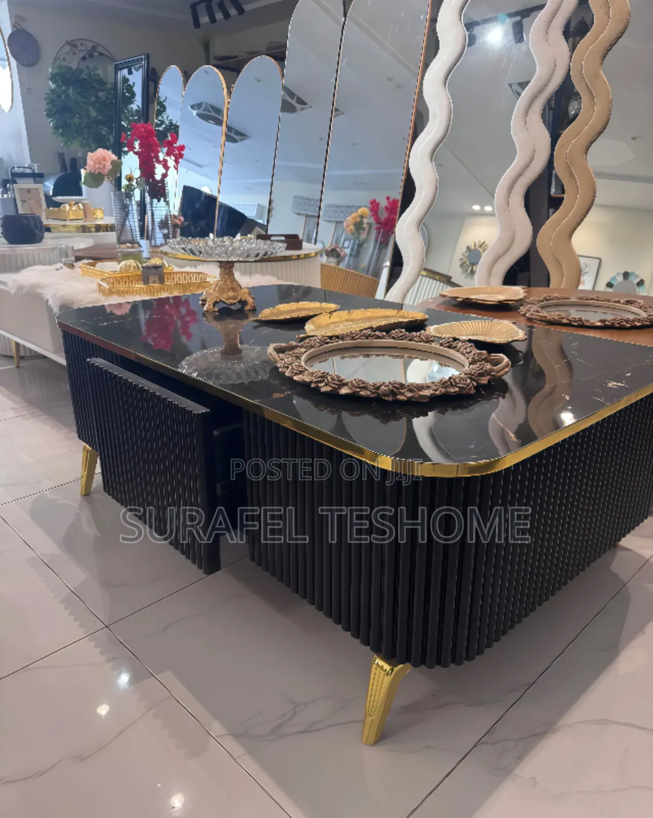 ማራኪ ሴንተር ጠረጴዛዎች | Epoxy-Made Center Tables