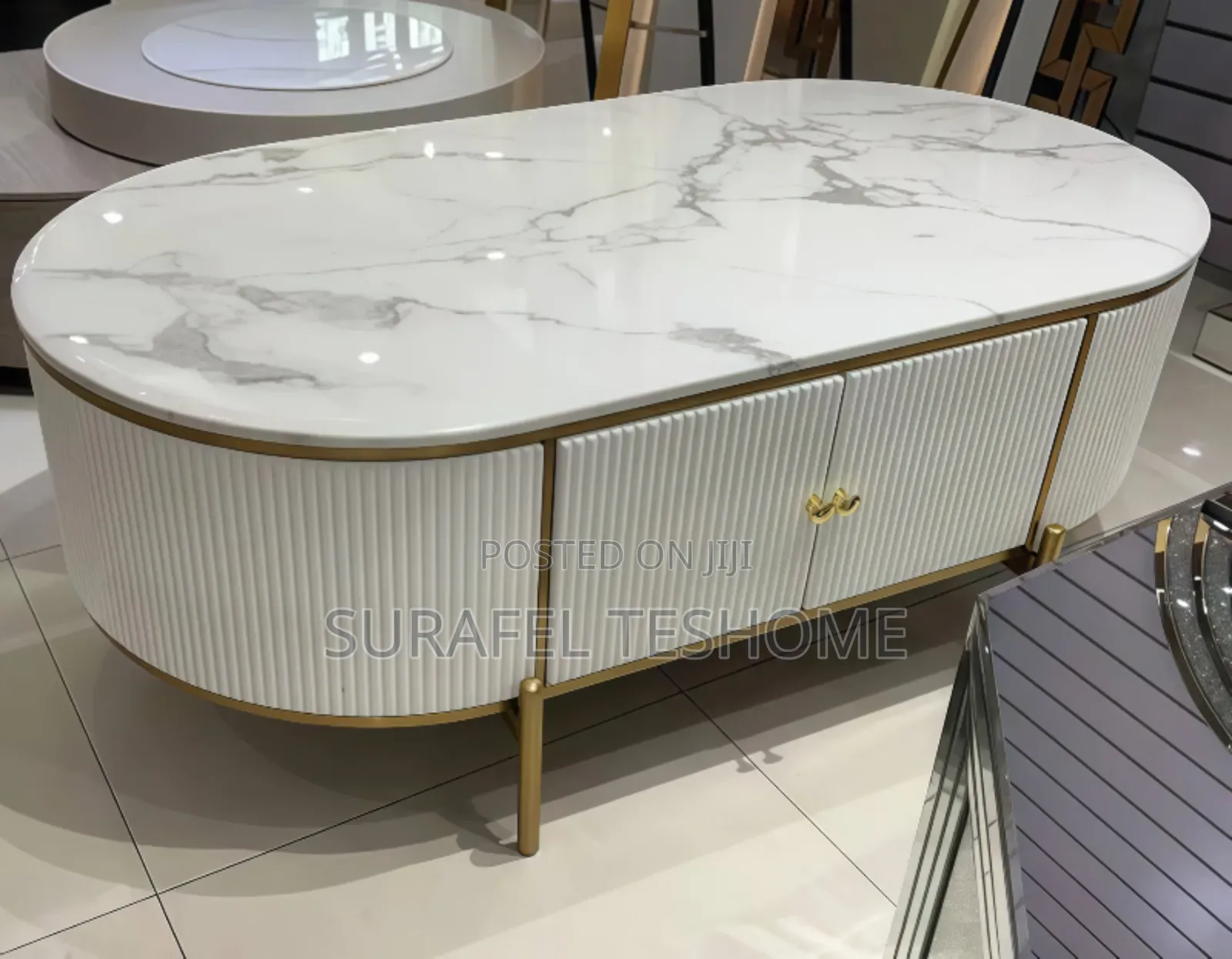 ማራኪ ሴንተር ጠረጴዛዎች | Epoxy-Made Center Tables