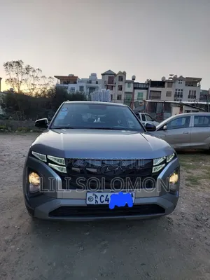 Hyundai Creta 2024 Silver