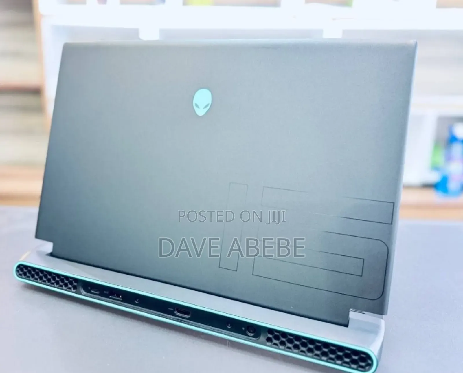 New Laptop Alienware M15 R3 24GB AMD Ryzen 9 SSD 1T