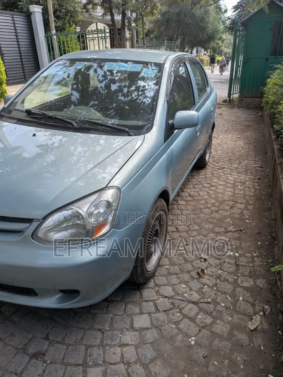 Toyota Platz 2005 Blue