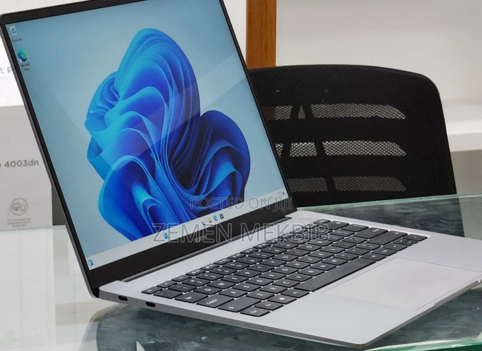 New Laptop 8GB Intel Core I5 SSD 512GB