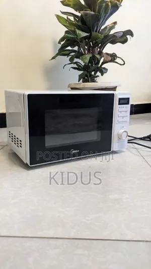Microwave (Midea)