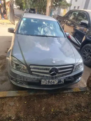 Mercedes-Benz E200 2008 Silver