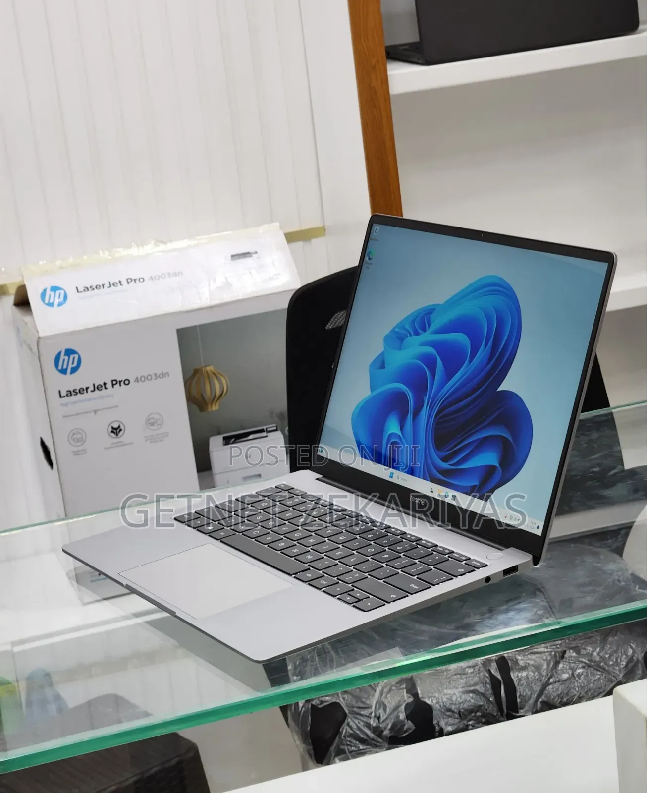 New Laptop 8GB Intel Core I5 SSD 512GB