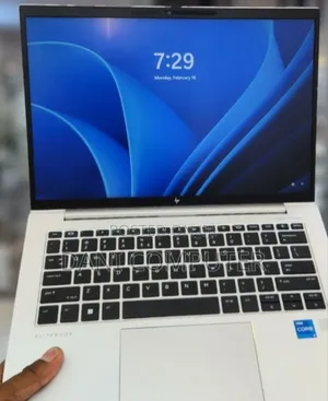 New Laptop HP EliteBook 840 G10 16GB Intel Core I5 SSD 512GB