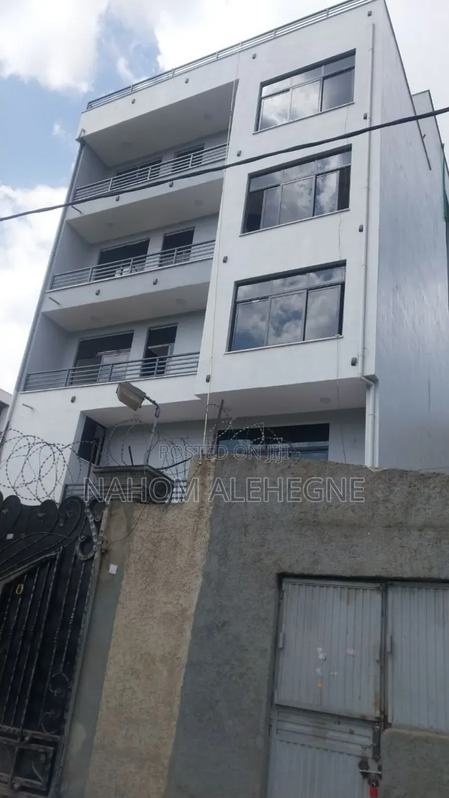 2bdrm Apartment in Kolfe Keranio for rent