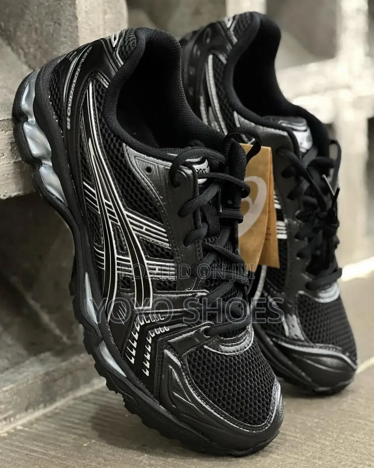 Asics Gel Kayano Black/Pure Silver Unisex Fashion Sneaker