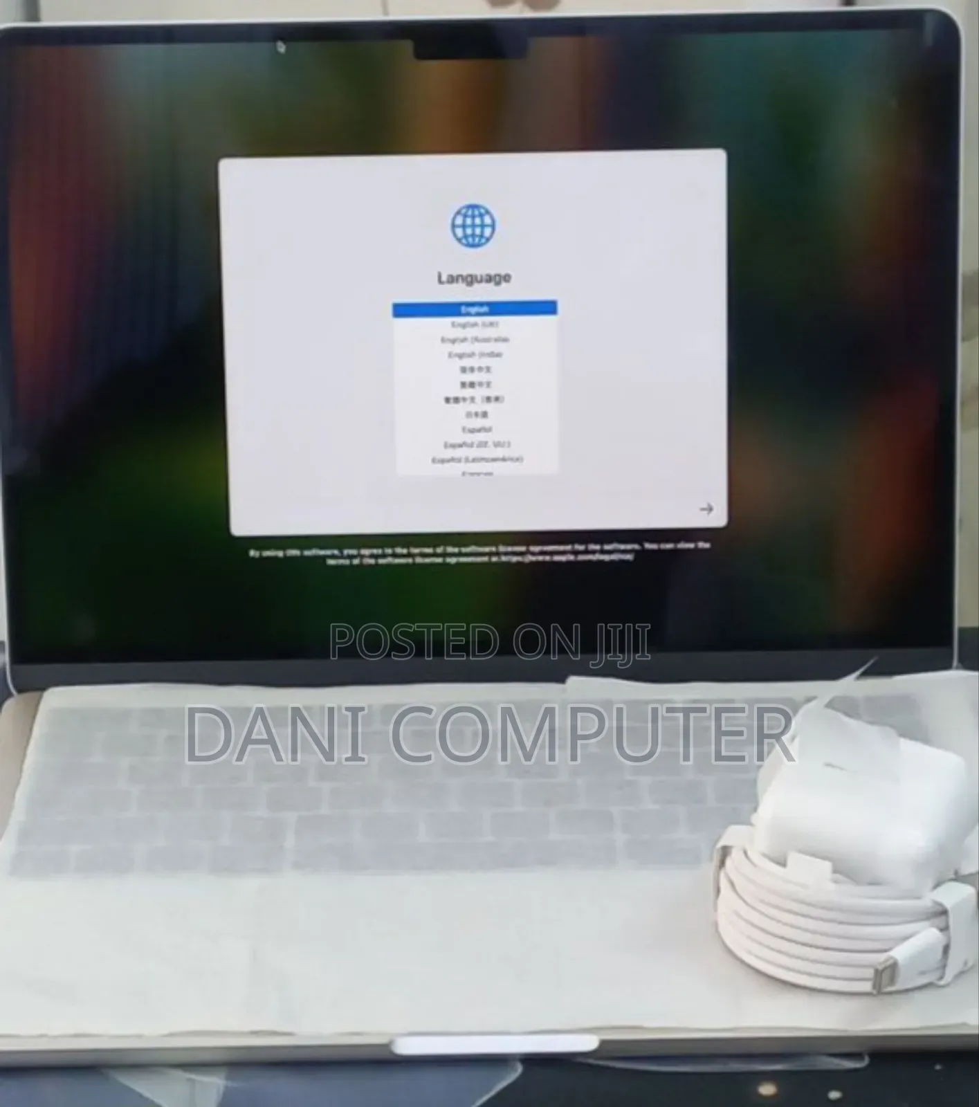 New Laptop Apple MacBook Air 2025 M4 15-Inch 16GB Apple M4 SSD 256GB