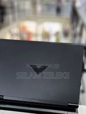 New Laptop HP Victus 16 16GB AMD Ryzen 7 SSD 512GB