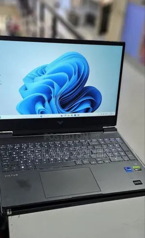 New Laptop HP Victus 16 16GB AMD Ryzen 7 SSD 512GB