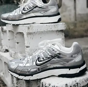 Nike-P6000 a Running -Inspired Metalic Unisex Sneaker