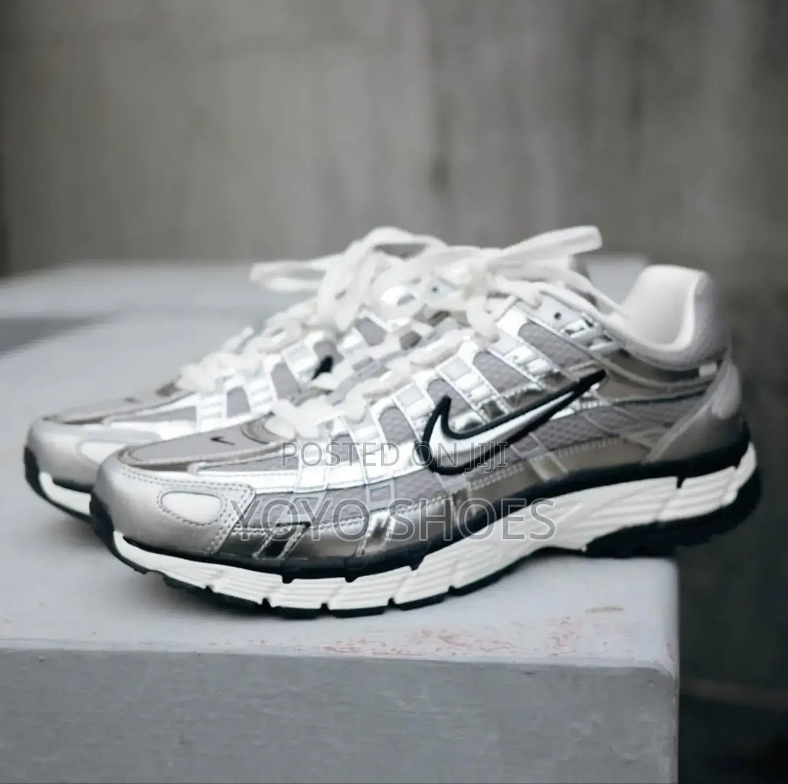 Nike-P6000 a Running -Inspired Metalic Unisex Sneaker