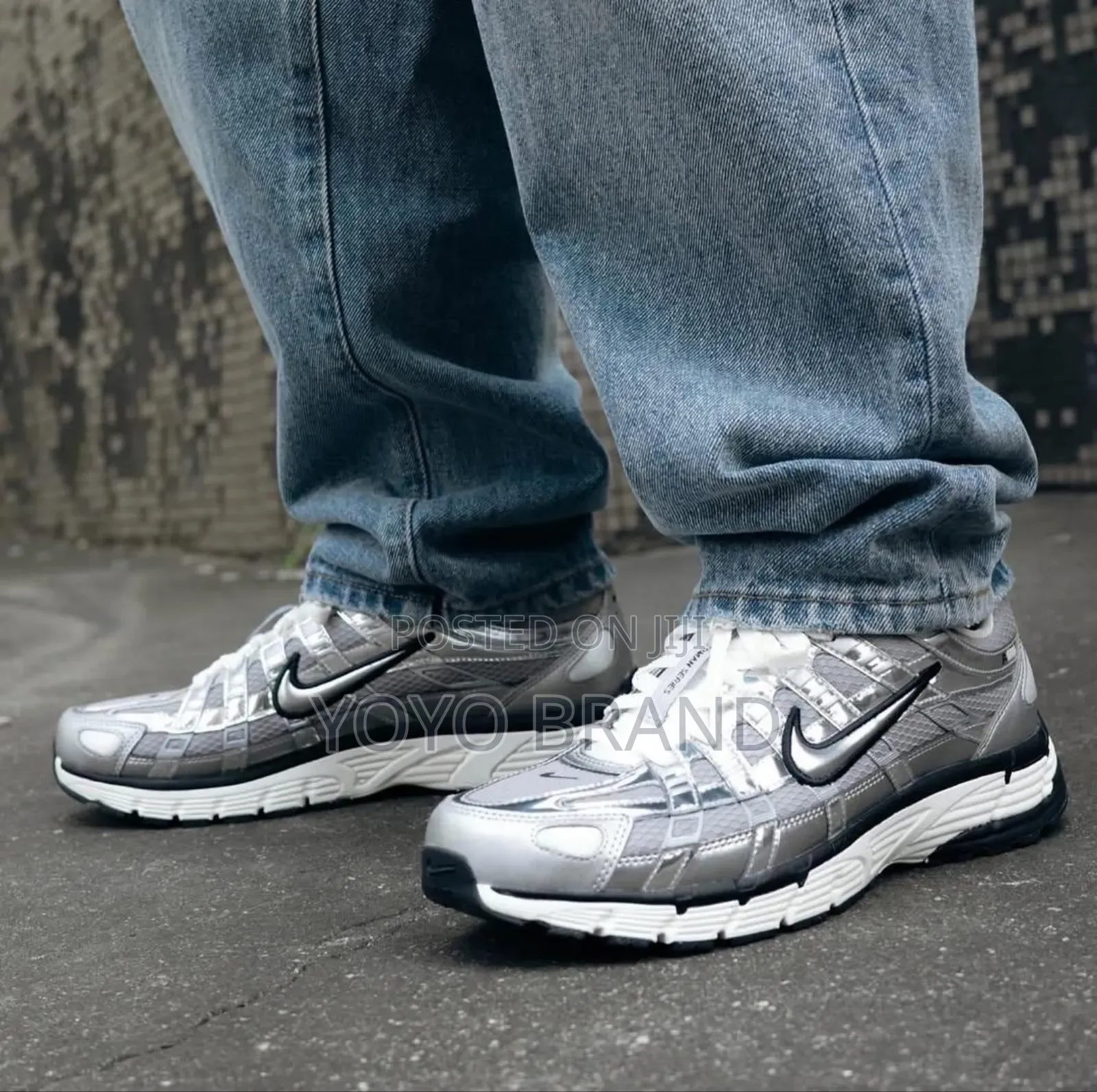 Nike-P6000 a Running -Inspired Metalic Unisex Sneaker