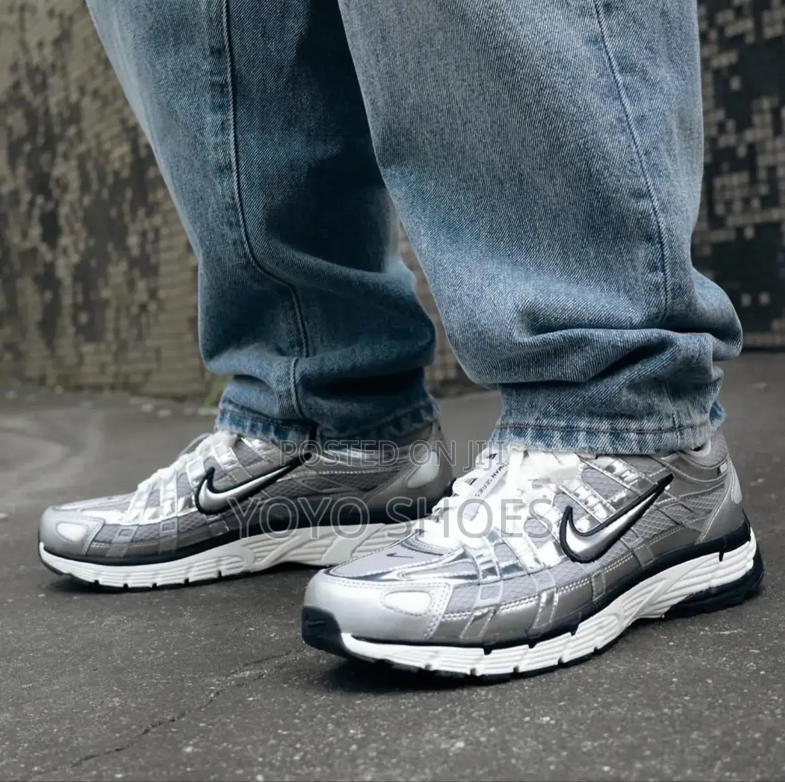 Nike-P6000 a Running -Inspired Metalic Unisex Sneaker