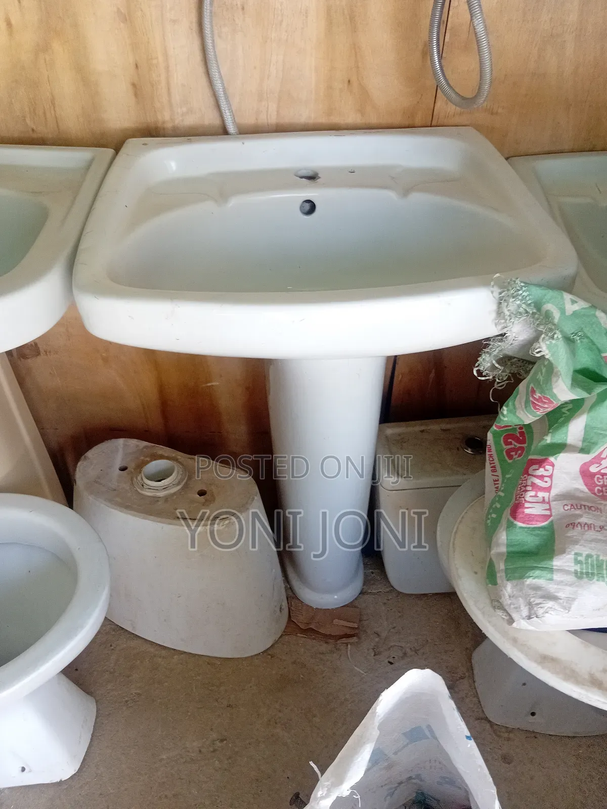 የእጅ መታጠቢያ Hand Wash