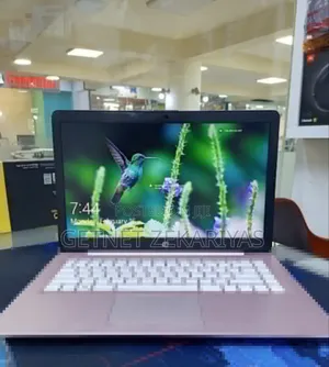 New Laptop HP 4GB Intel Pentium SSD 72GB
